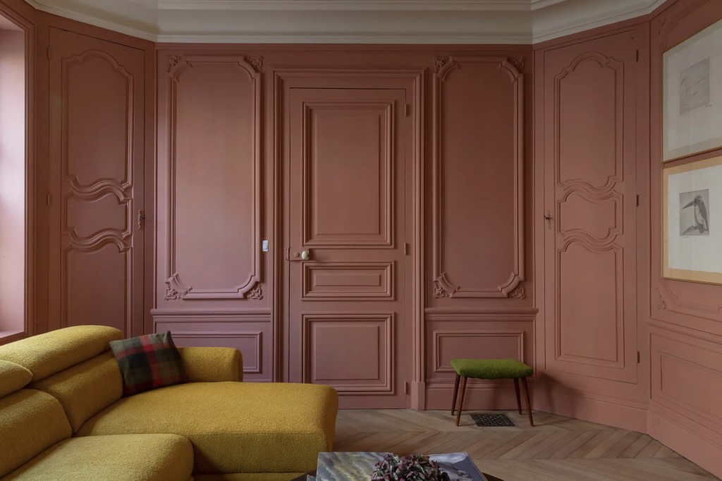 Les tendances couleurs 2025 pour les moulures et cimaises